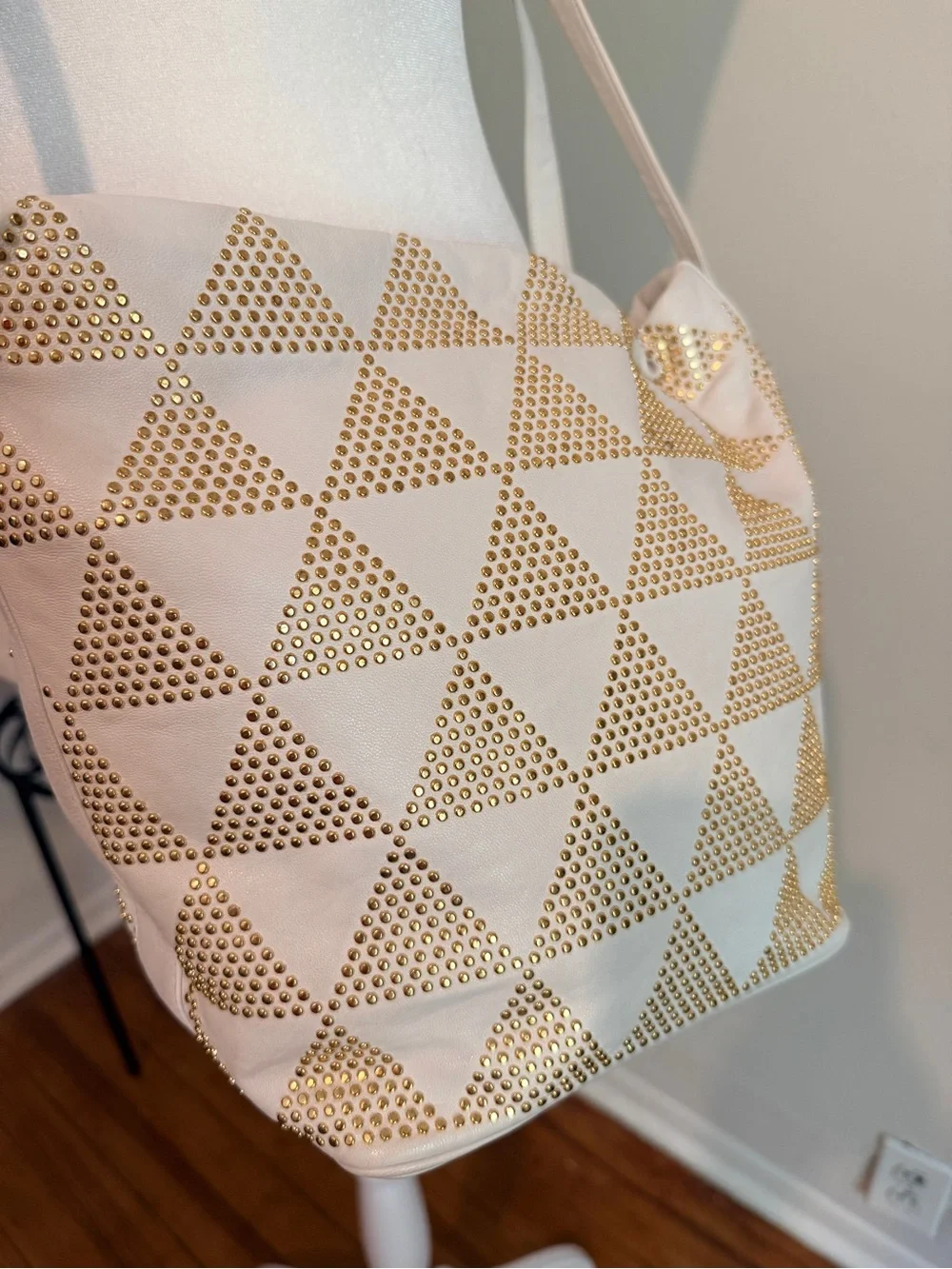 Sharif | Vintage White Crossbody with Gold Triangle Studs